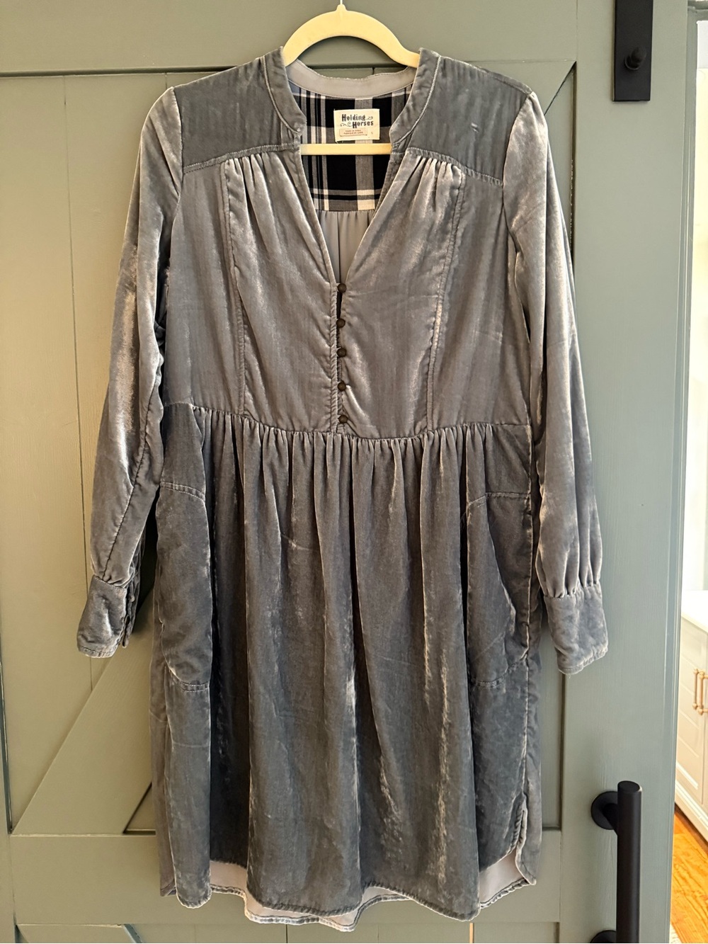 HOLDING HORSES Anthropologie Silver Blue Burnt Velvet Long-Sleeve Button Dress - Picture 5 of 8
